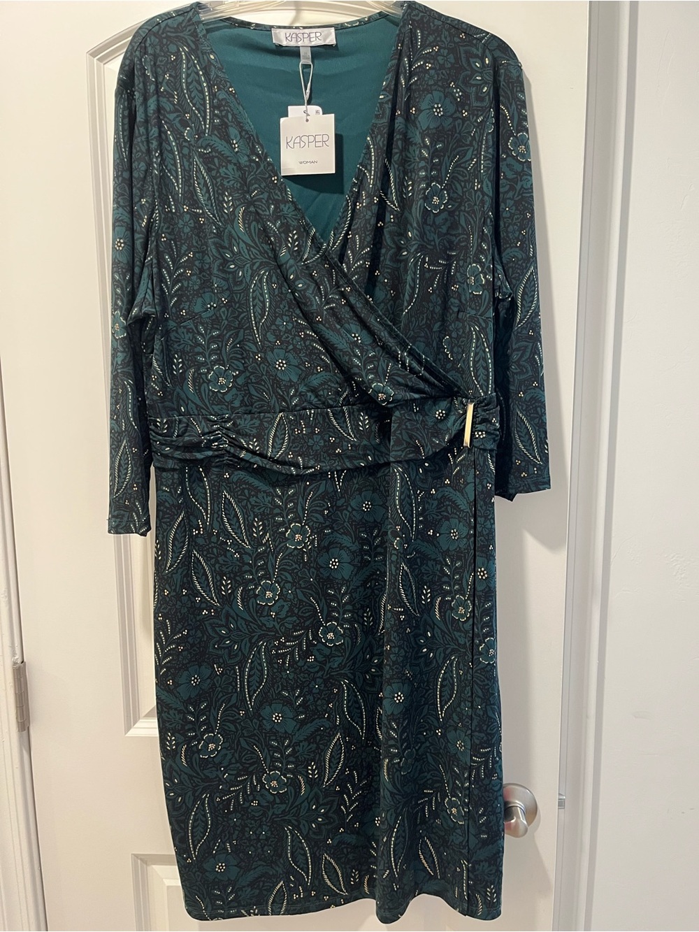 Kasper Dark  Green Floral Faux-Wrap Long Sleeve Dress